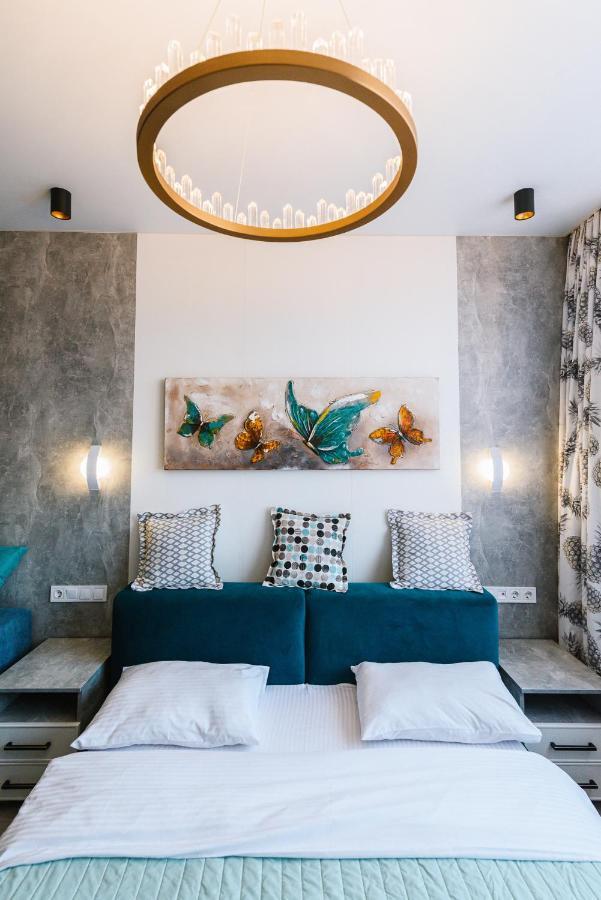 Royal Tower Luxurious Smart Residence เคียฟ ภายนอก รูปภาพ