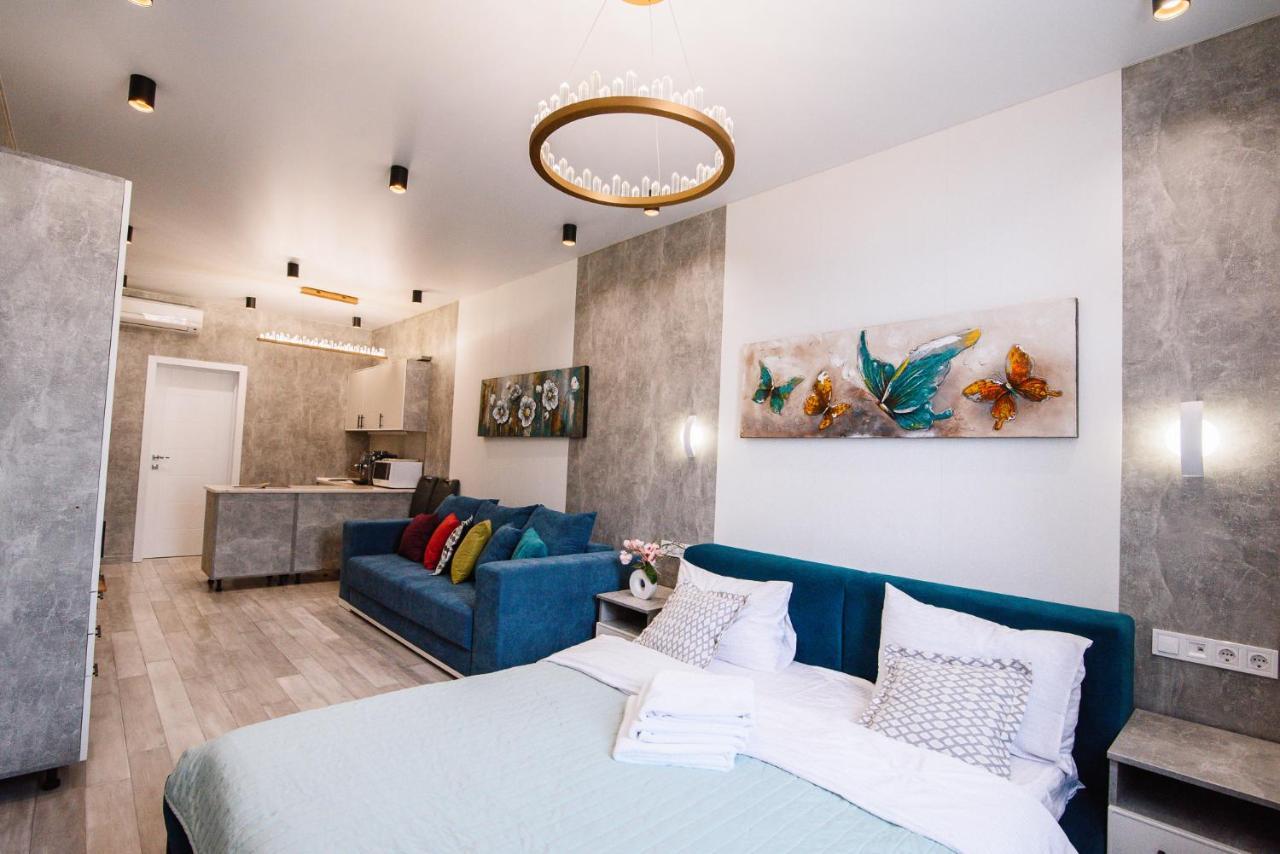 Royal Tower Luxurious Smart Residence เคียฟ ภายนอก รูปภาพ